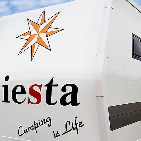 Siesta Caravan Gangneung Exteriör bild