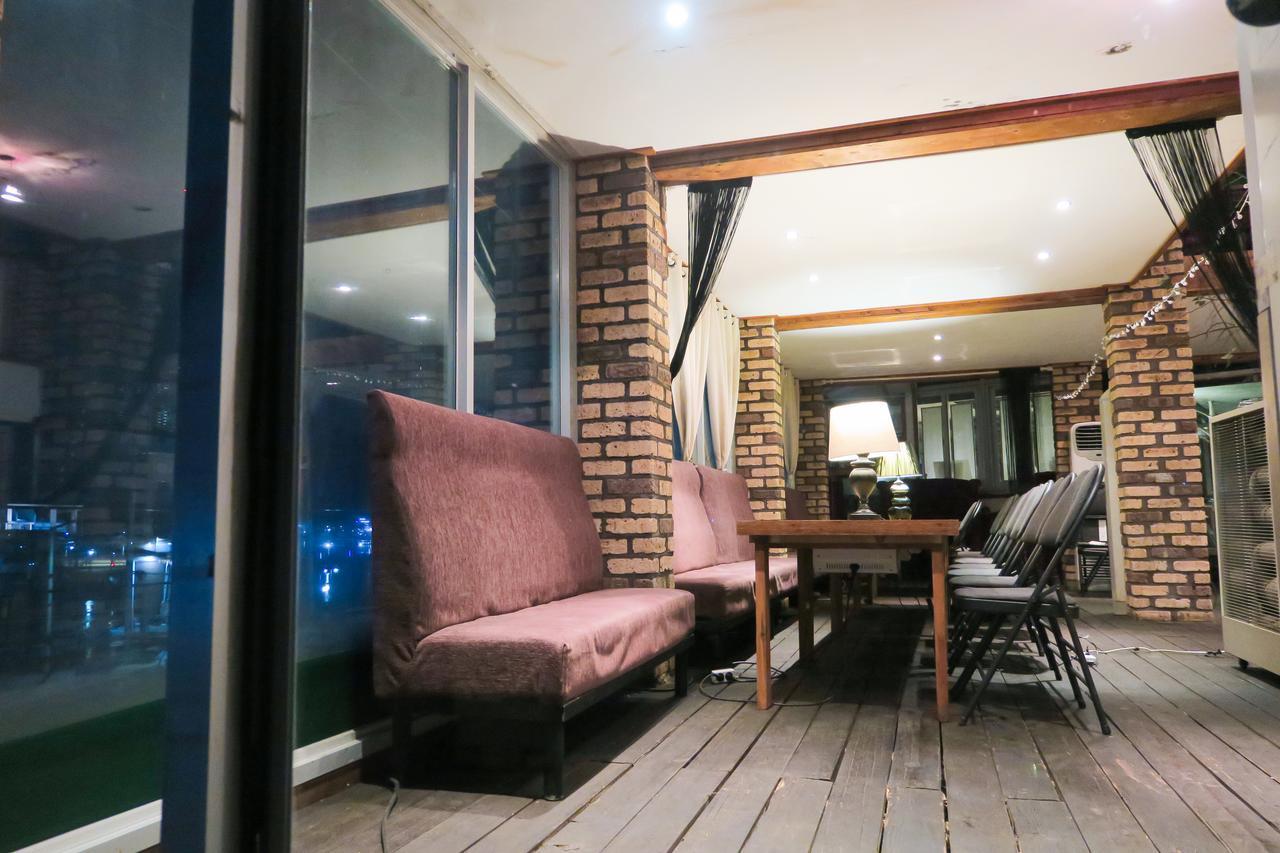 Siesta Caravan Gangneung Exteriör bild